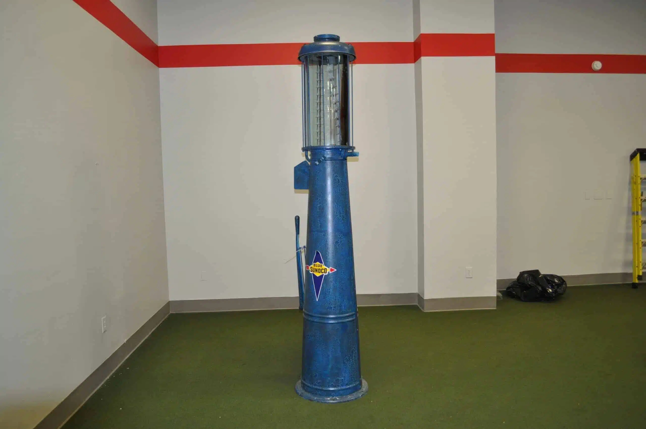 Sunoco Gilbert Barker Visible Gas Pump