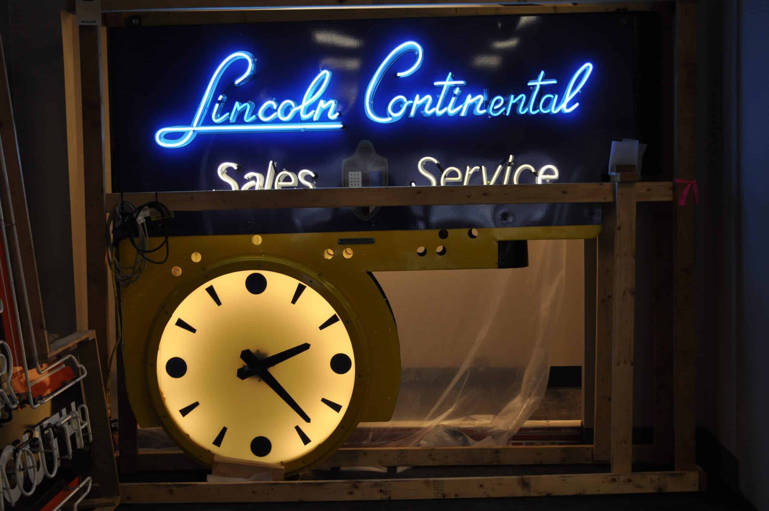 Lincoln Continental Dealership Neon Clock
