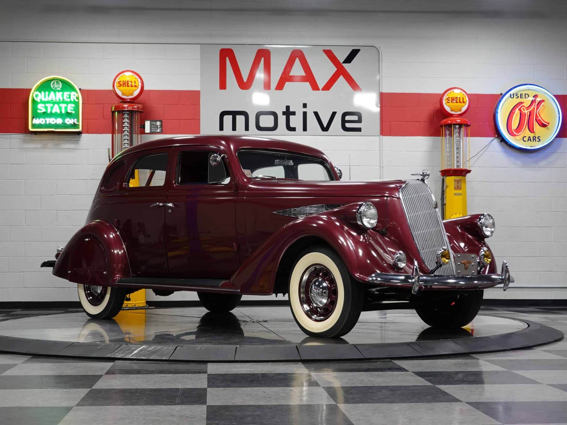 1936 Nash Ambassador Super Sedan - v0952