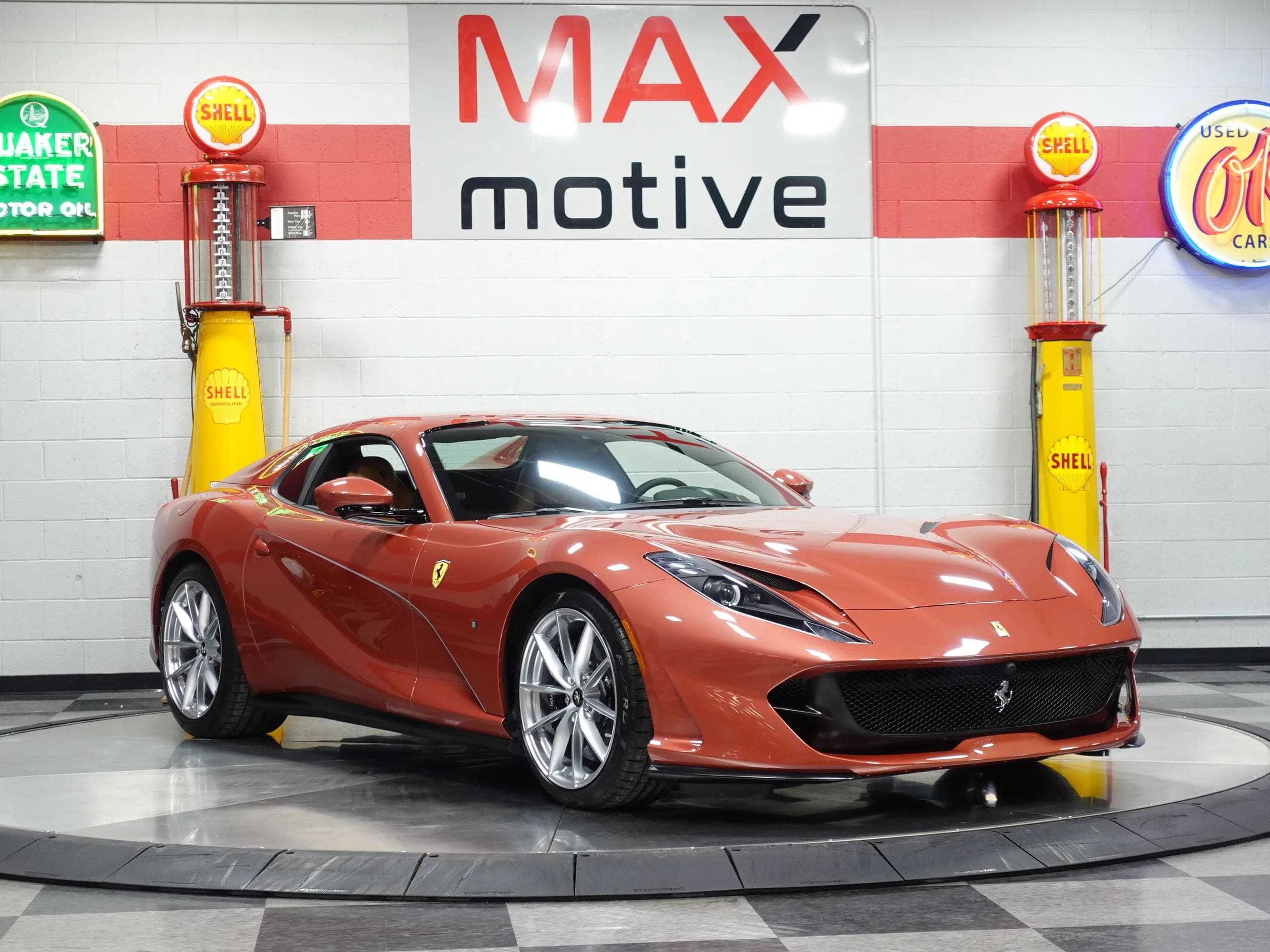 2022 Ferrari 812 GTS Convertible 2D