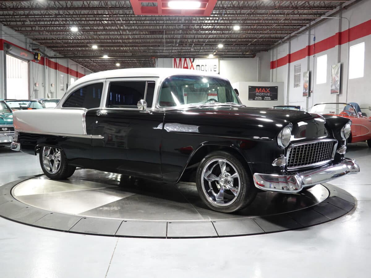 1955 Chevrolet 210 Restomod - U0305