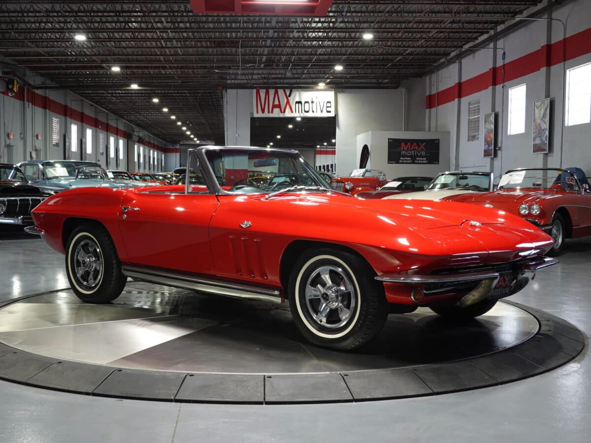 1965 Chevrolet Corvette Convertible - F0316
