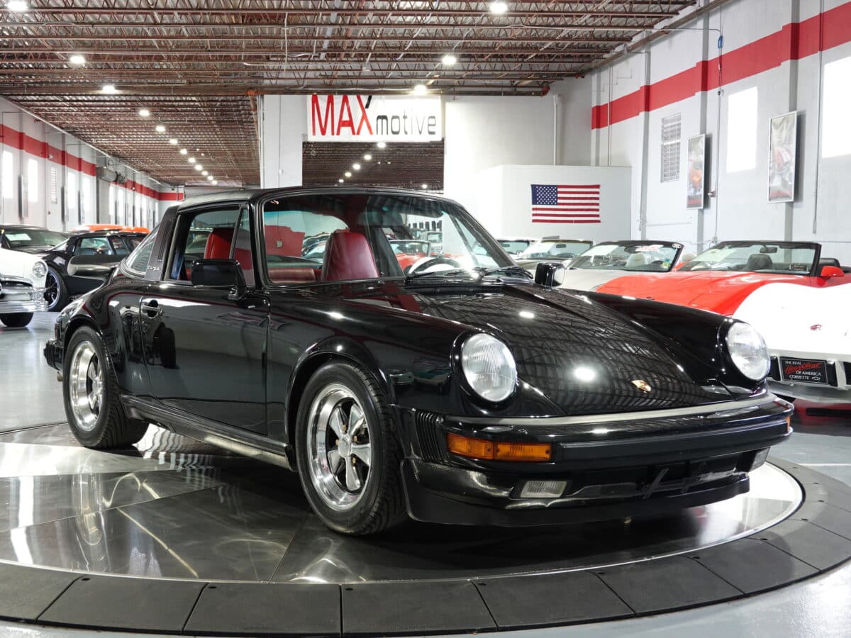 1985 Porsche 911 Carrera - F1342