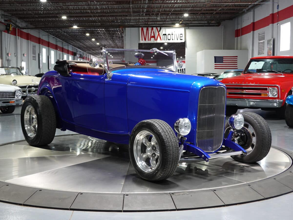 1932 Ford Roadster Convertible - F1556