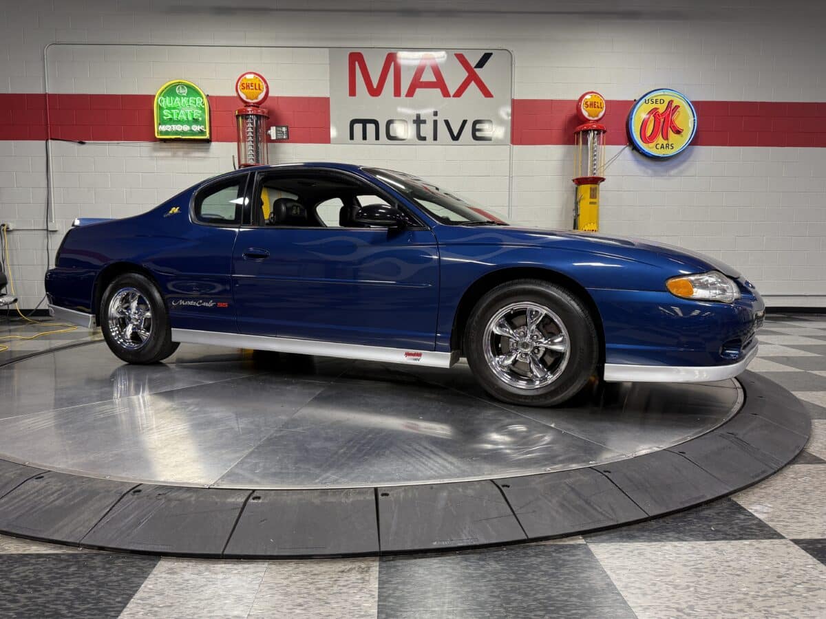 2003 Chevrolet Monte Carlo SS - U1749