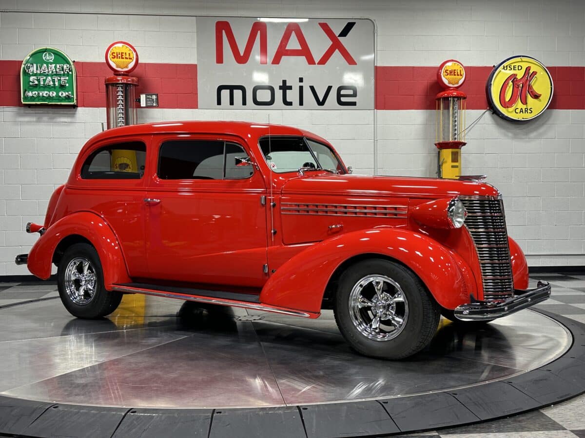 1938 Chevrolet Master Sedan - V1649