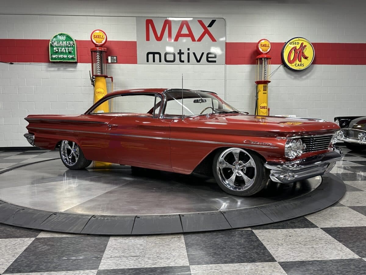 1960 Pontiac Catalina Coupe - V1706