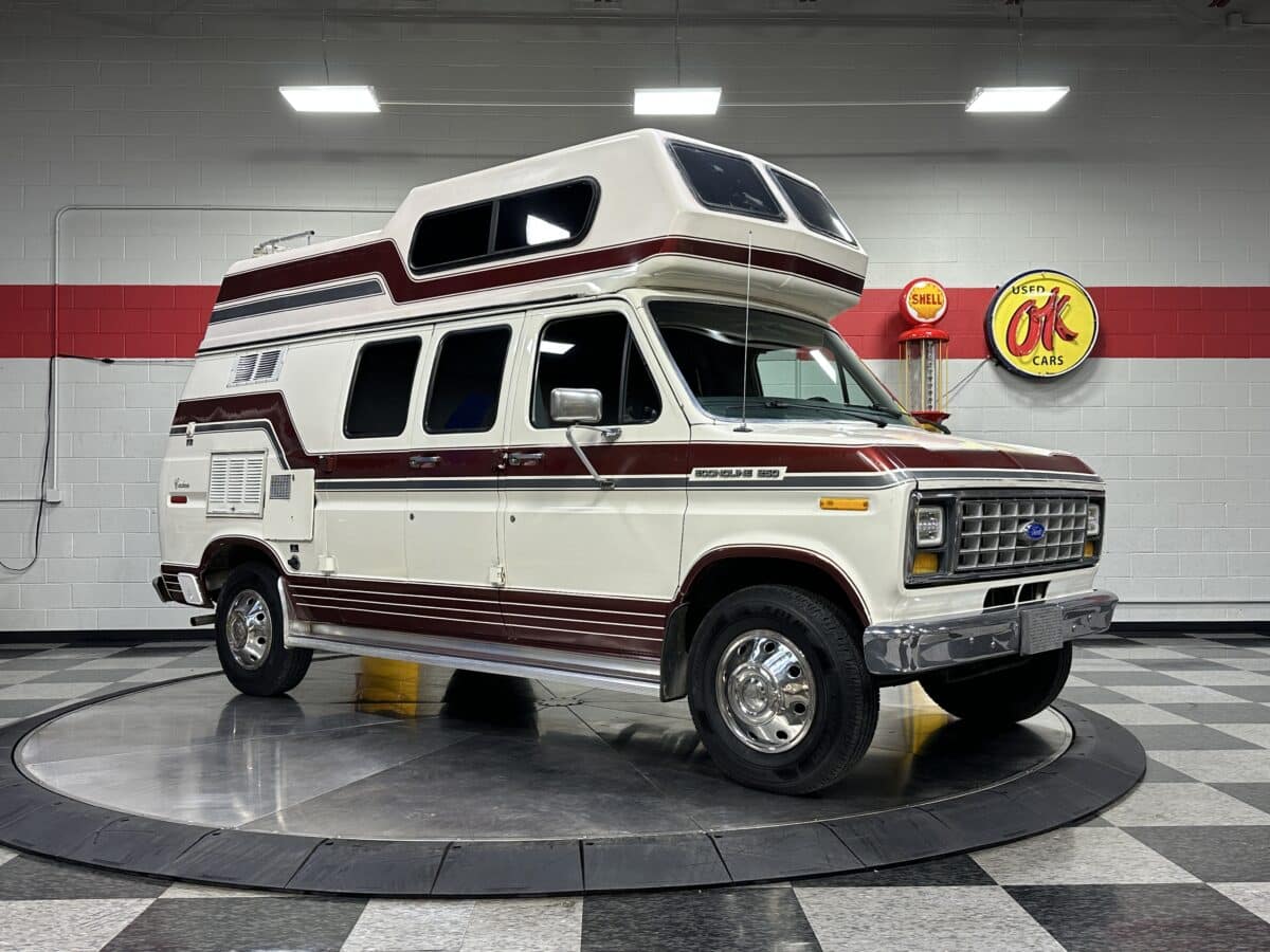 1989 Ford Econoline 250 - V1712