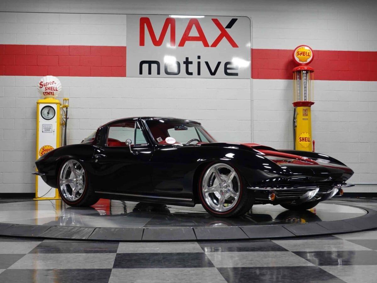 1964 Chevrolet Corvette - U0275