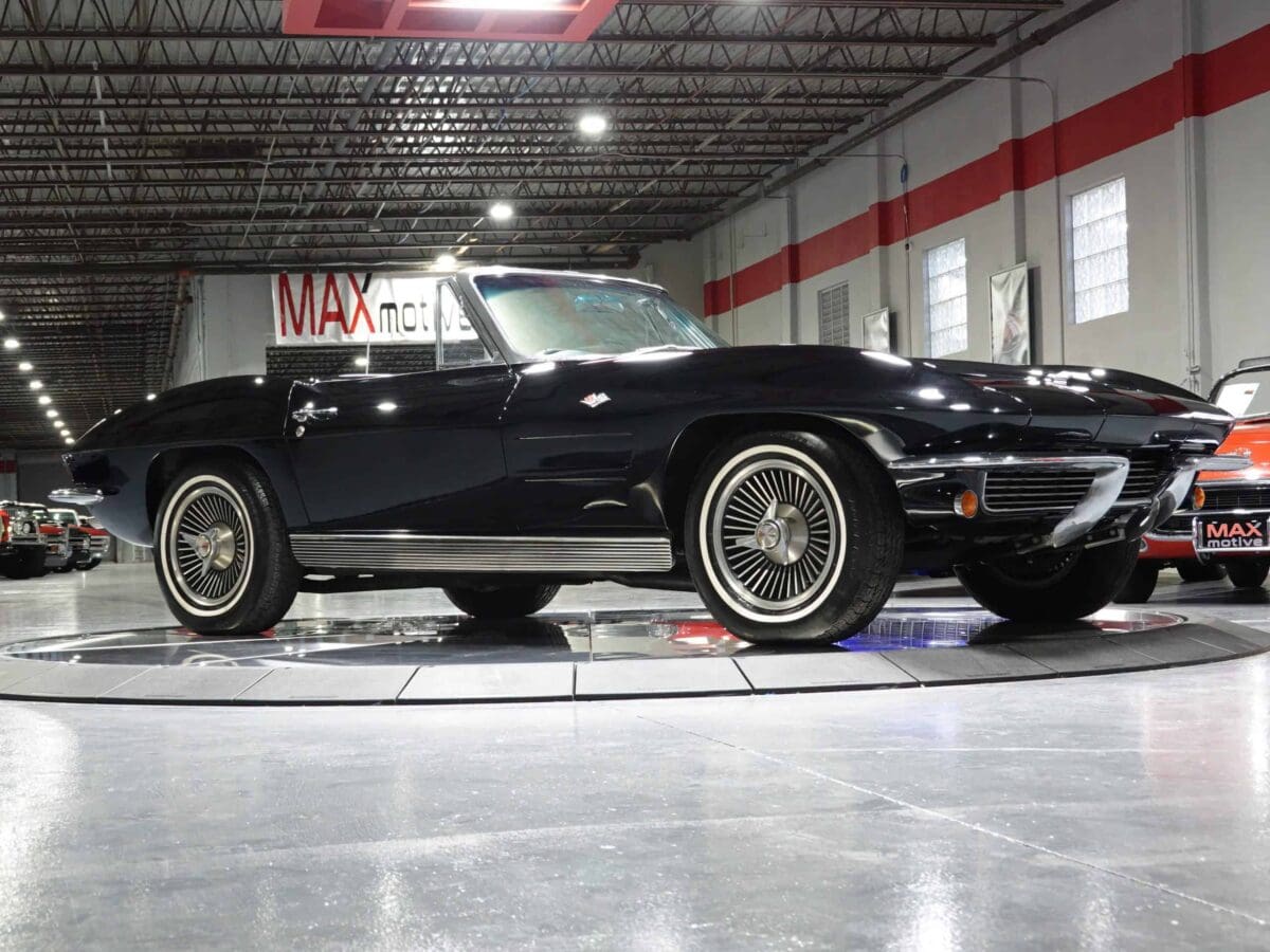 1963 Chevrolet Corvette - F0597