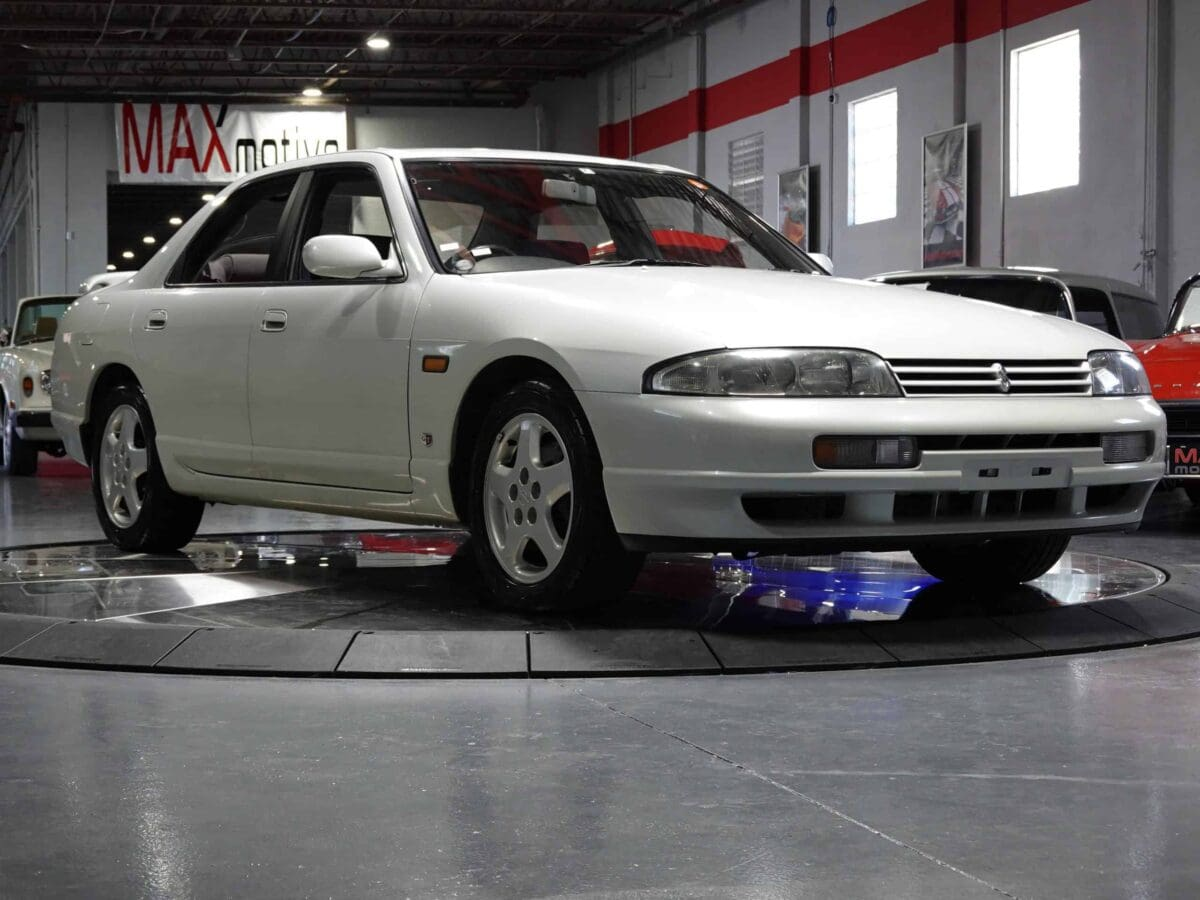 1994 Nissan Skyline GTS - F0601