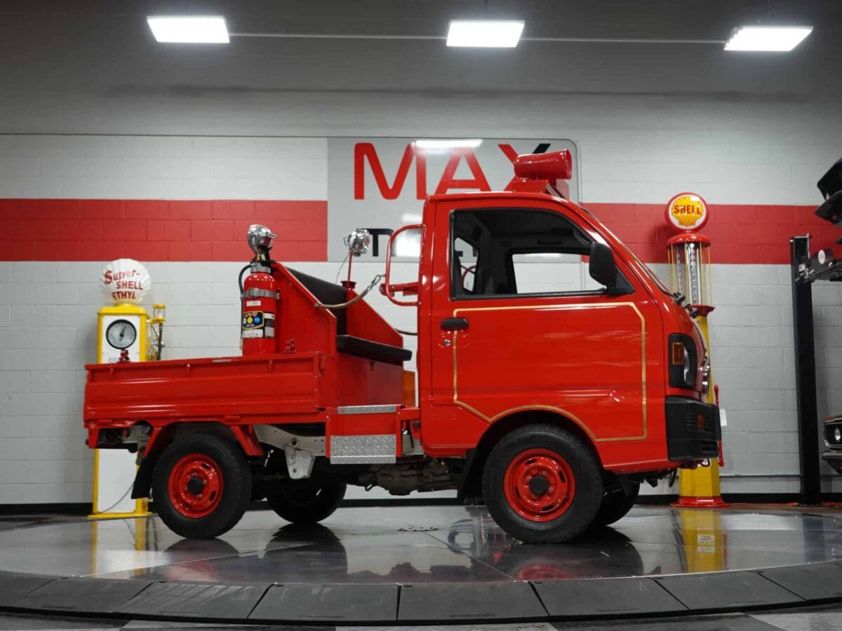 1991 Mitsubishi Minicab - U0352