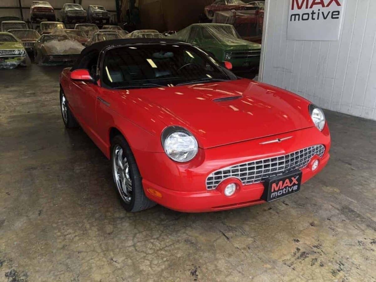 2005 Ford Thunderbird - U0365