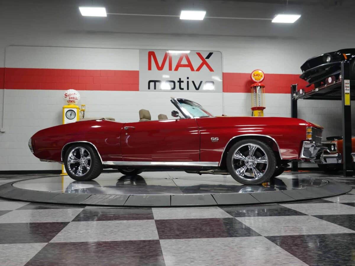 1971 Chevrolet Chevelle Convertible Restomod - U0430