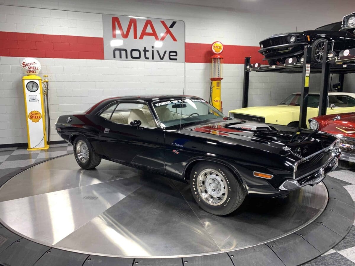 1970 Dodge Challenger R/T 2-door Hardtop - U0437