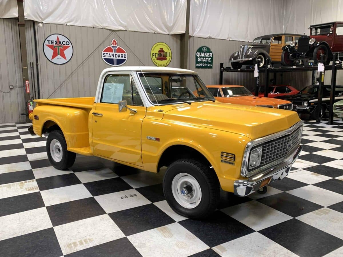 1972 Chevrolet C10 4x4 Pickup - U0448
