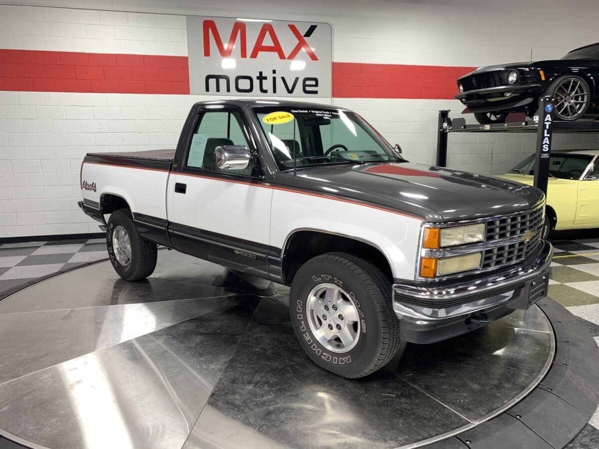 1993 Chevrolet CK1500 Pickup - u0525