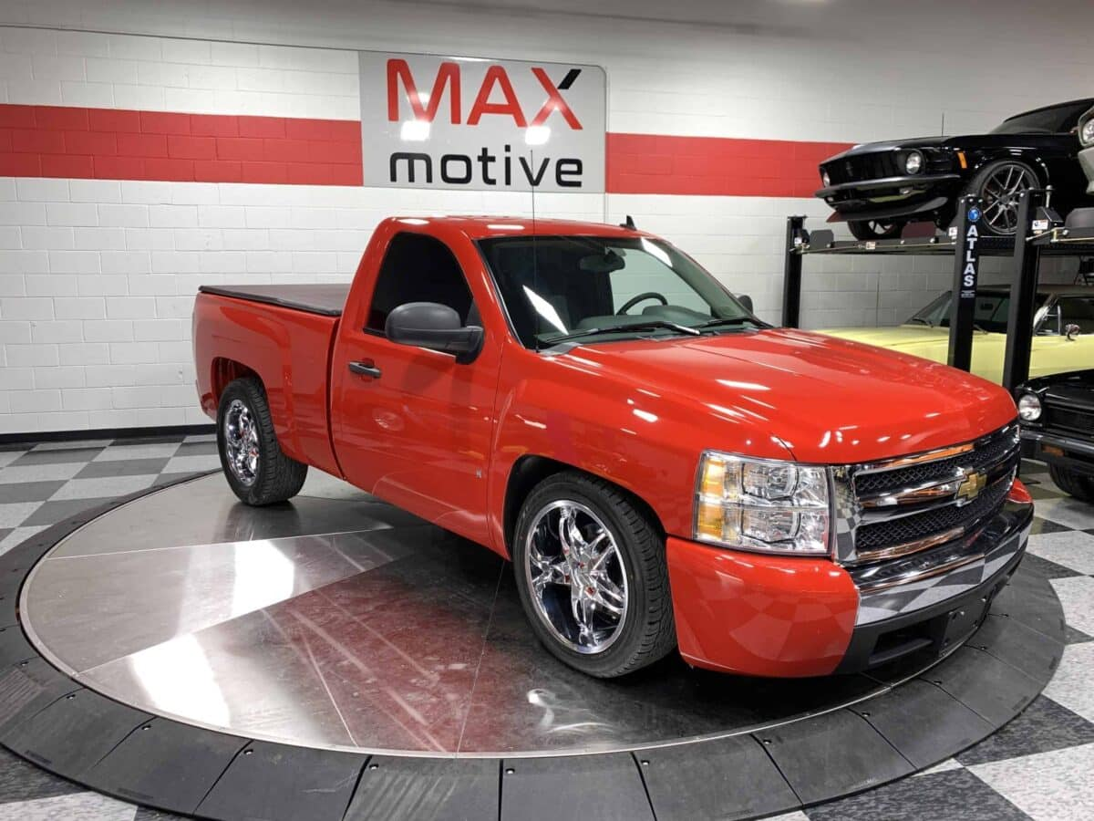 2008 Chevrolet Silverado Pickup - U0532