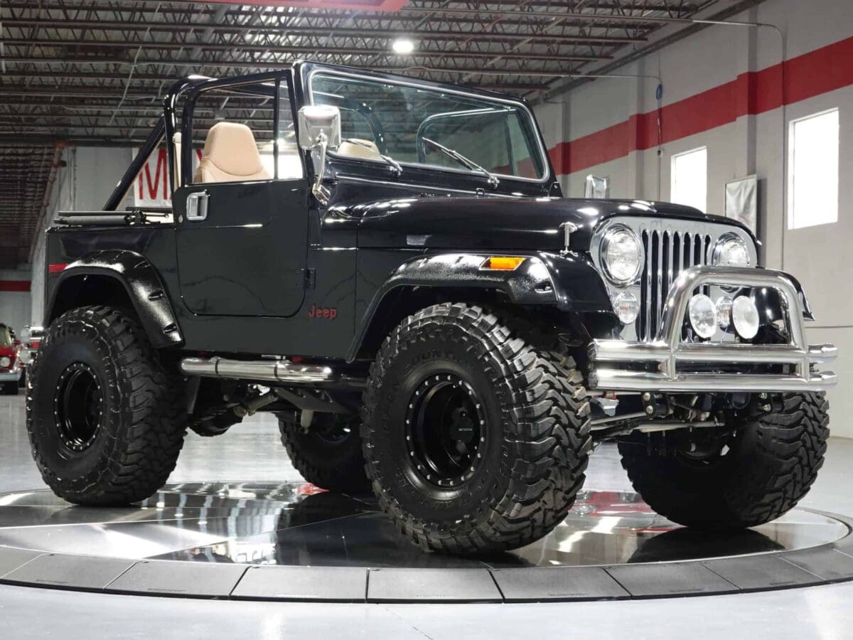 1983 Jeep CJ7 - u0533