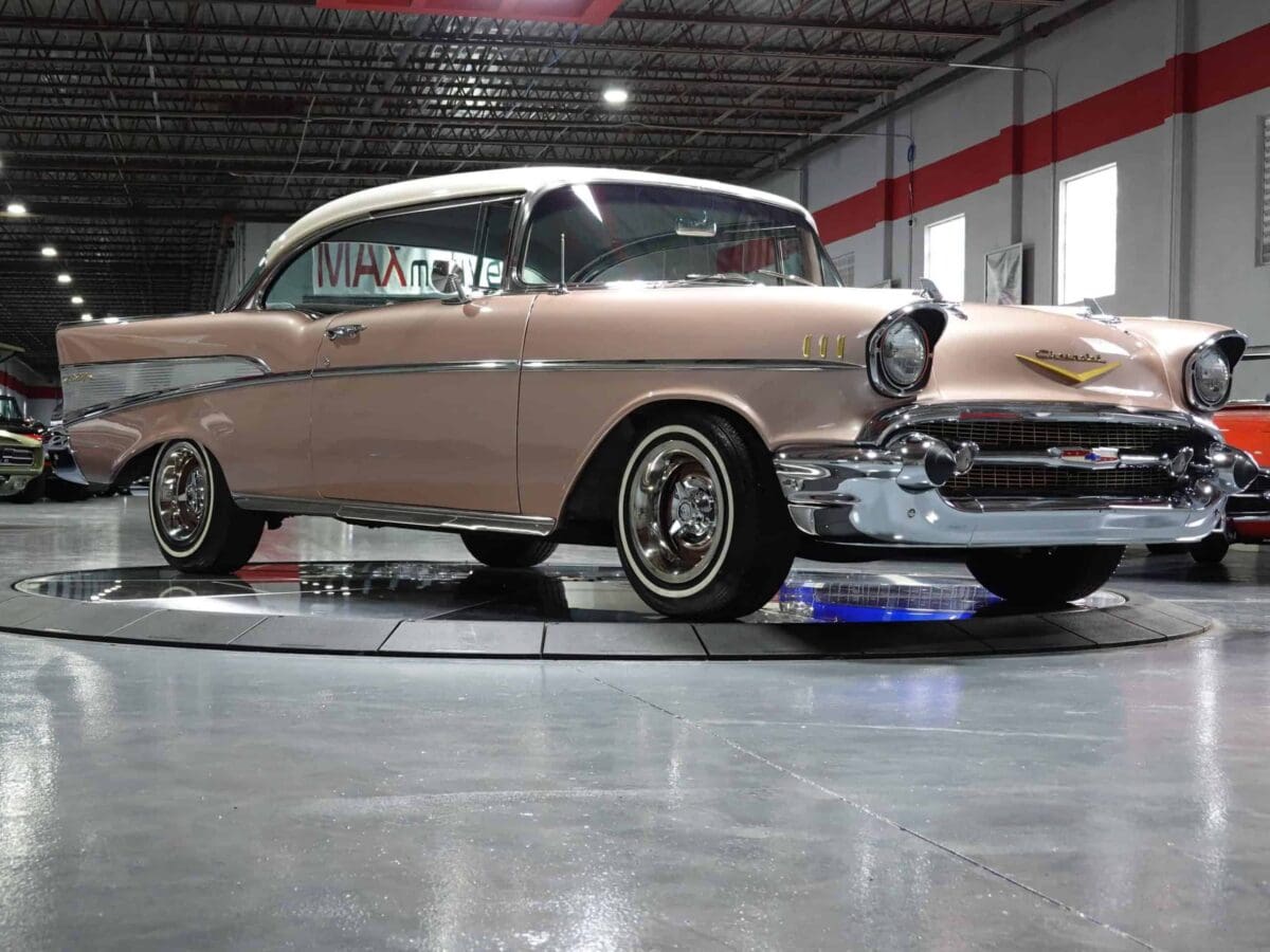 1957 Chevrolet Bel Air 2-door Hardtop - F0593