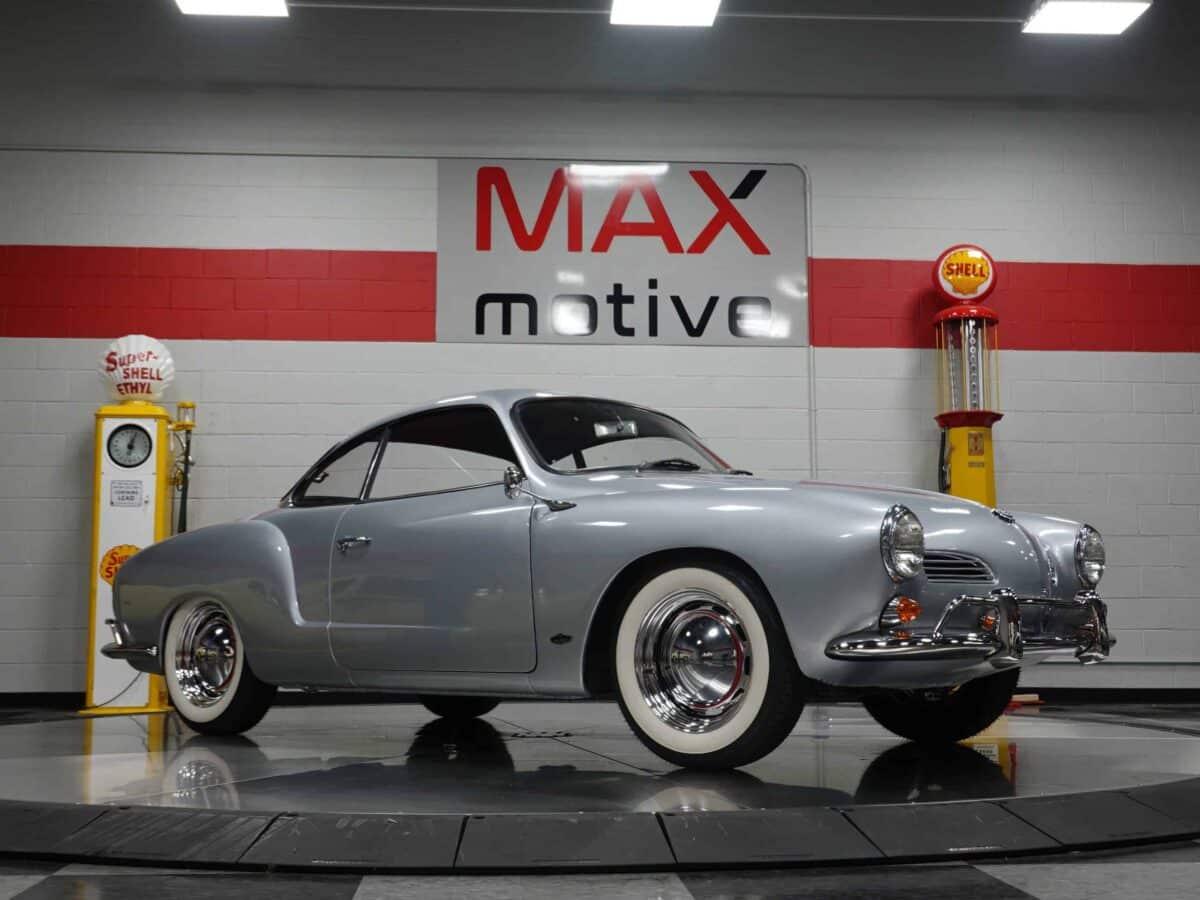 1965 Volkswagen Karmann Ghia Coupe - u0677