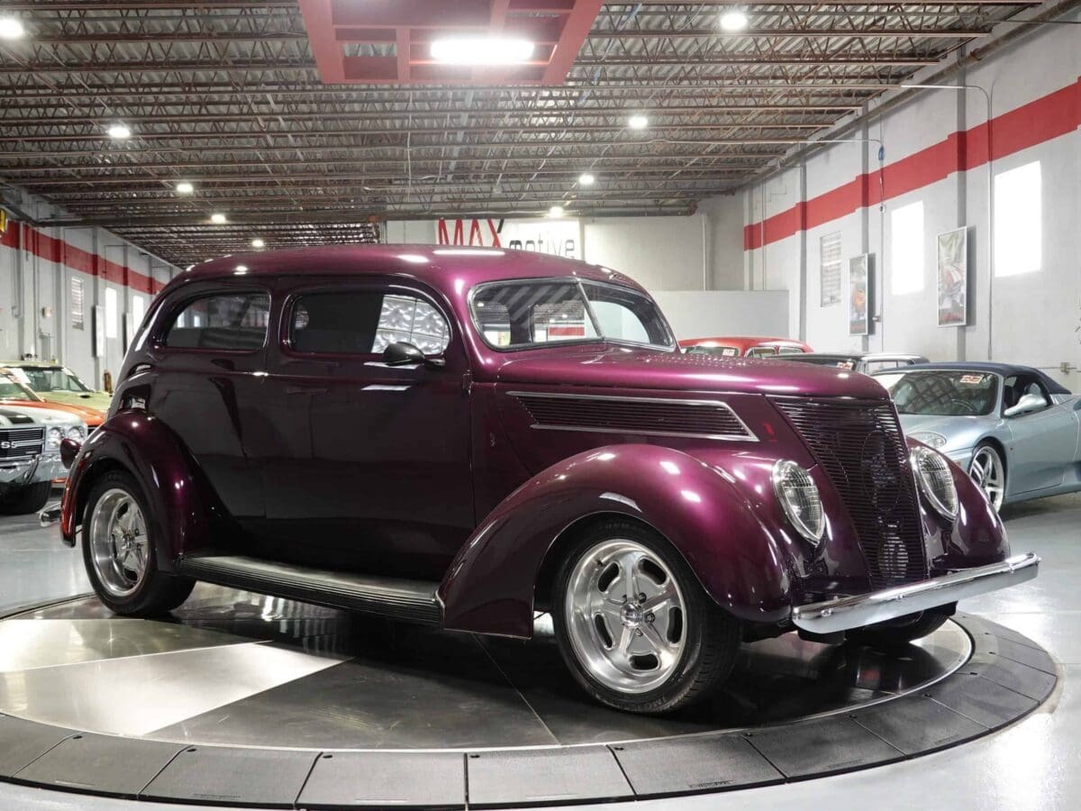 1937 Ford Sedan Street Rod - F0791