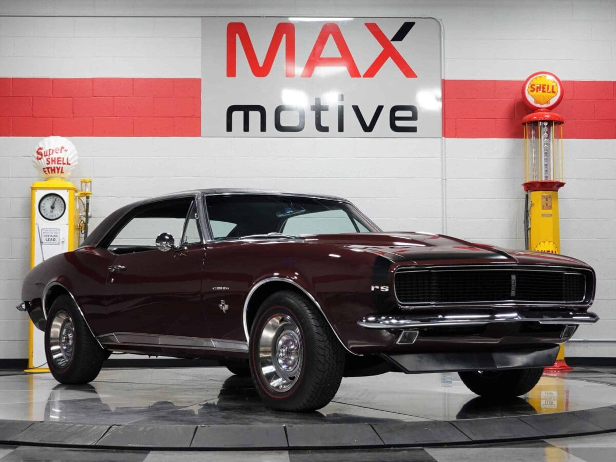 1967 Chevrolet Camaro RS - u0813