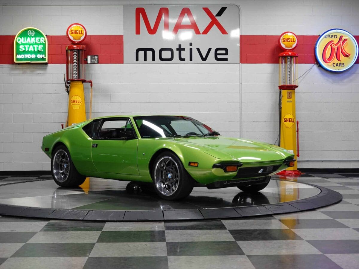 1972 DeTomaso Pantera Coupe - U0917