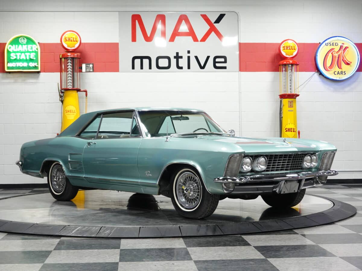 1964 Buick Riviera Coupe - U1098