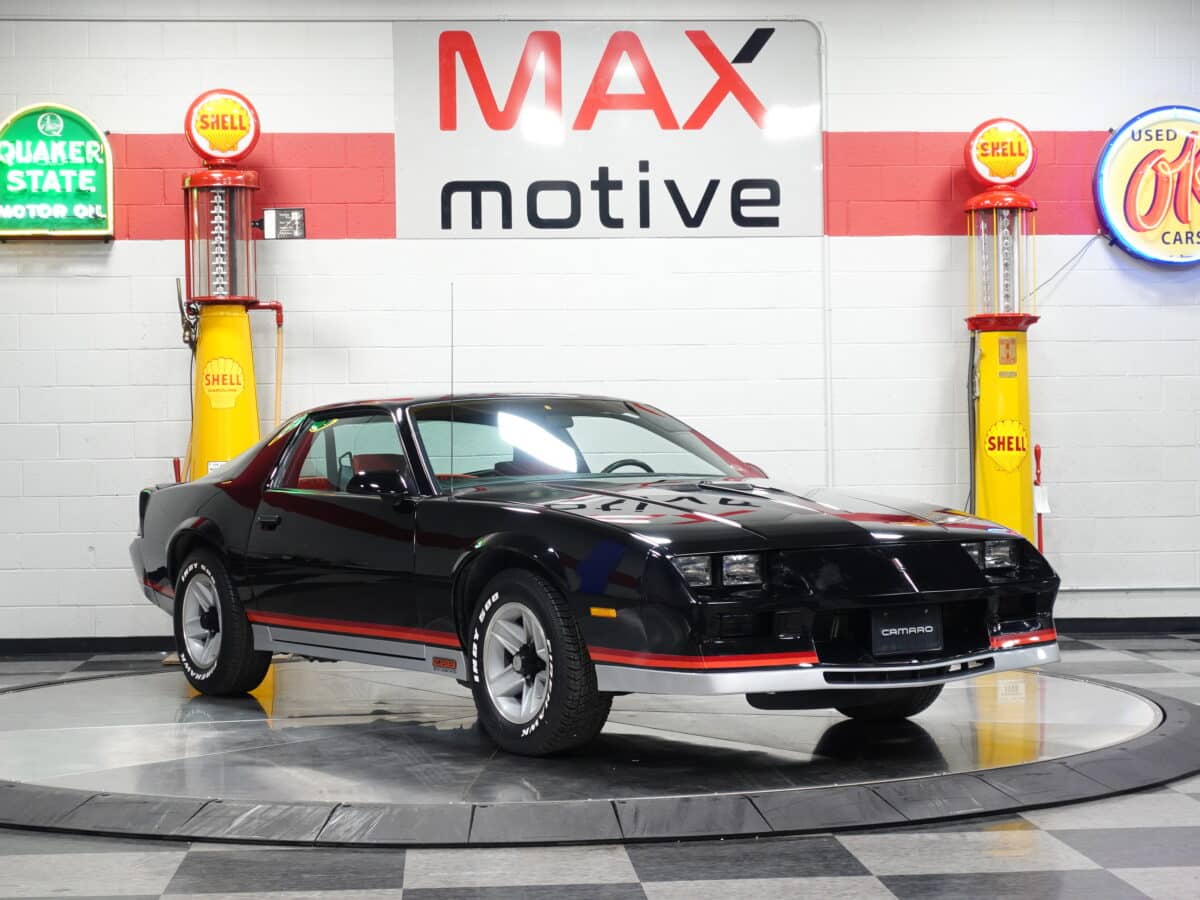 1984 Chevrolet Camaro Z28 - U1262