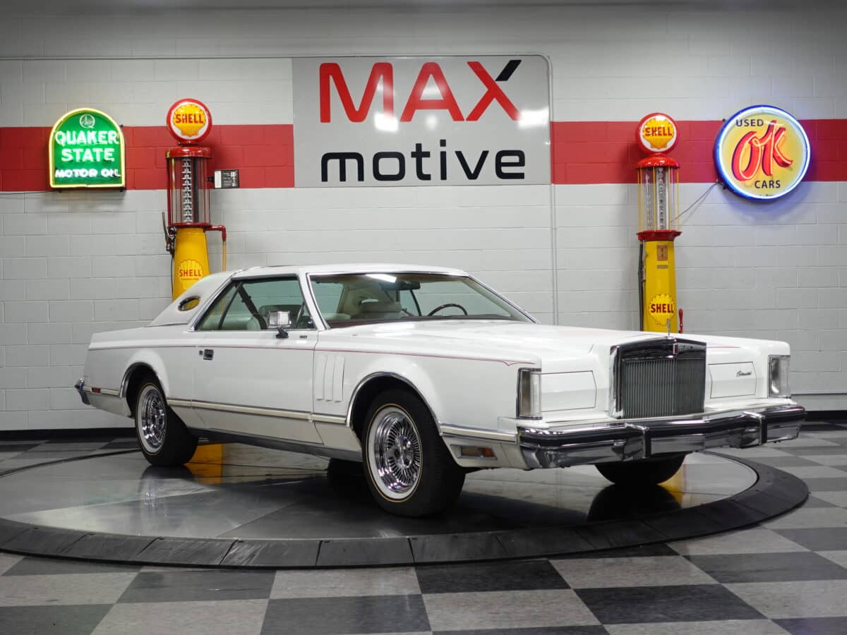 1977 Lincoln Mark V - U1264