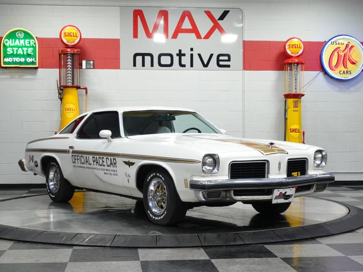 1974 Oldsmobile Cutlass - U1340