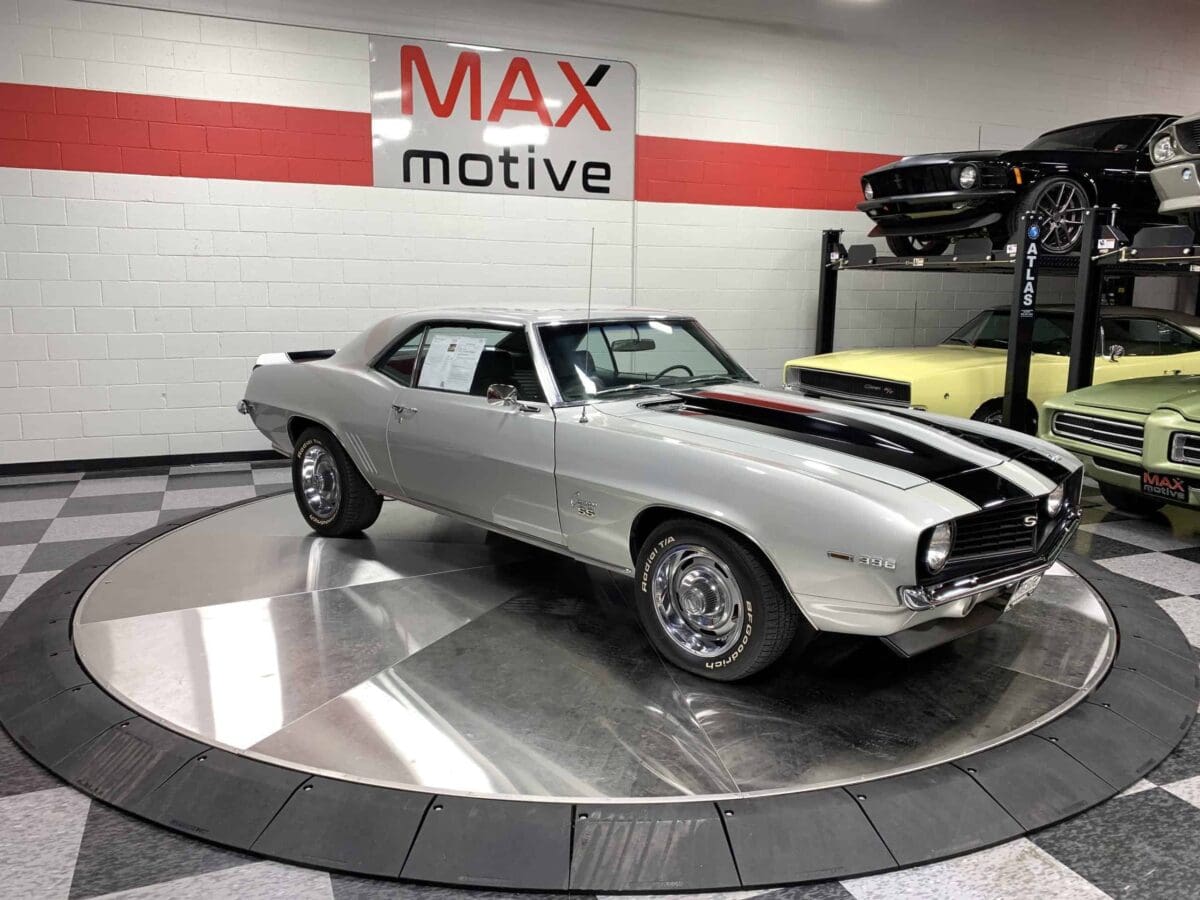 1969 Chevrolet Camaro Coupe - V0514