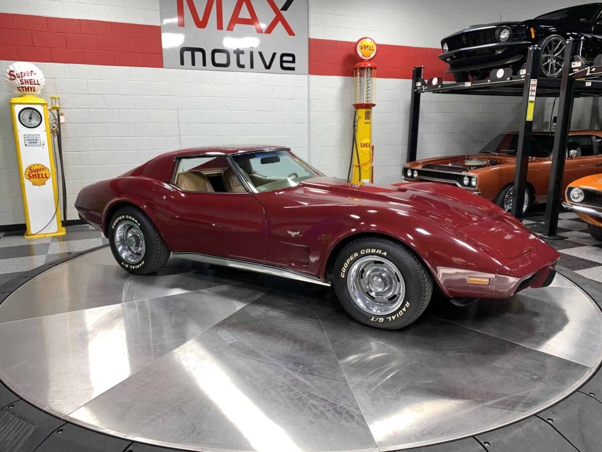 Chevrolet Corvette 2dr Coupe - V0566