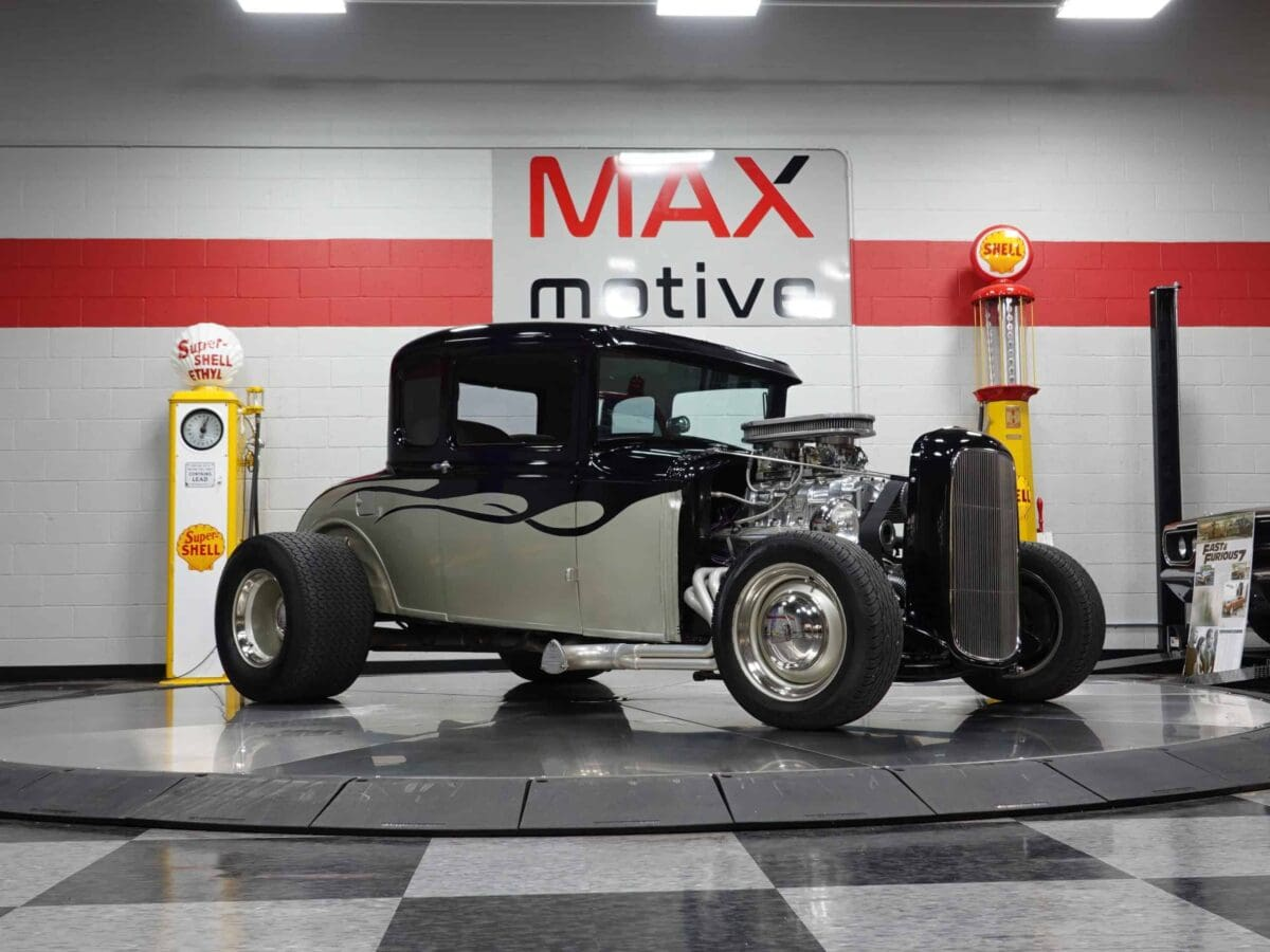 1930 Ford Model A Five Window Coupe - V0614