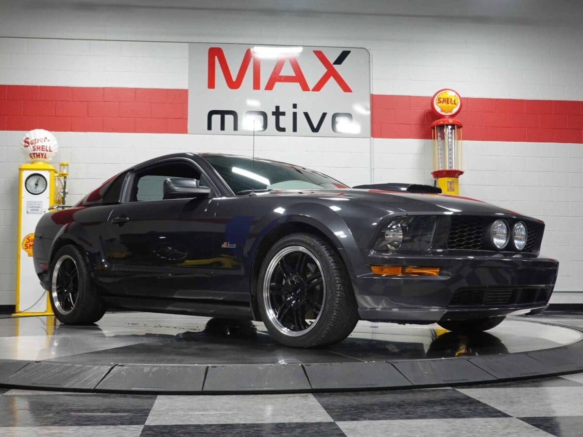 2007 Ford Mustang Fastback - v0636