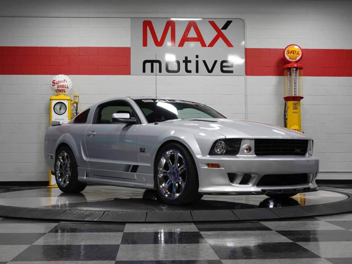 2006 Ford Mustang Saleen - V0730