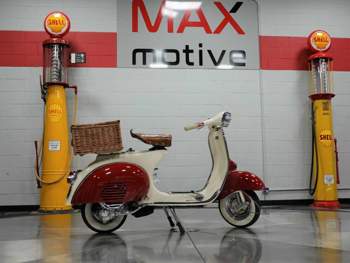 1962 Vespa 150 - v0850