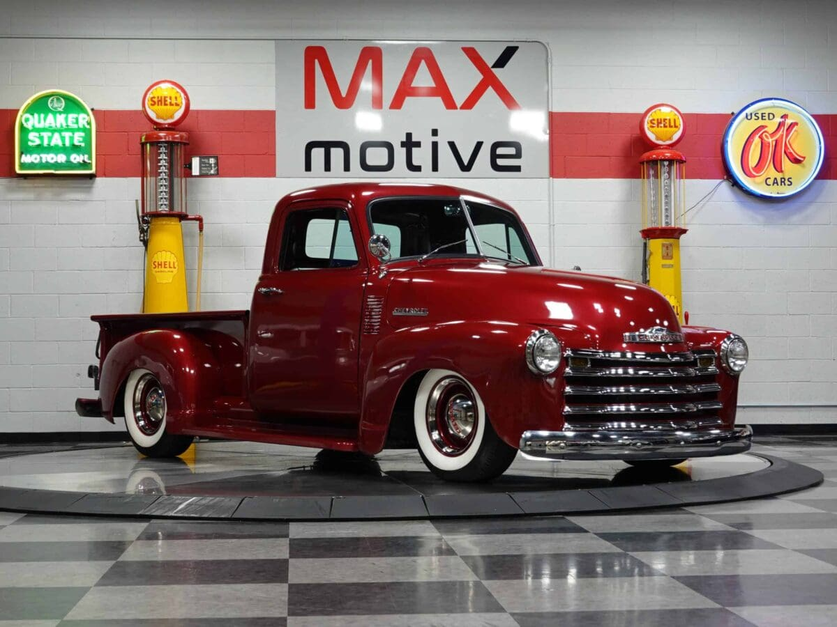 1953 Chevrolet 3100 Deluxe - V0935