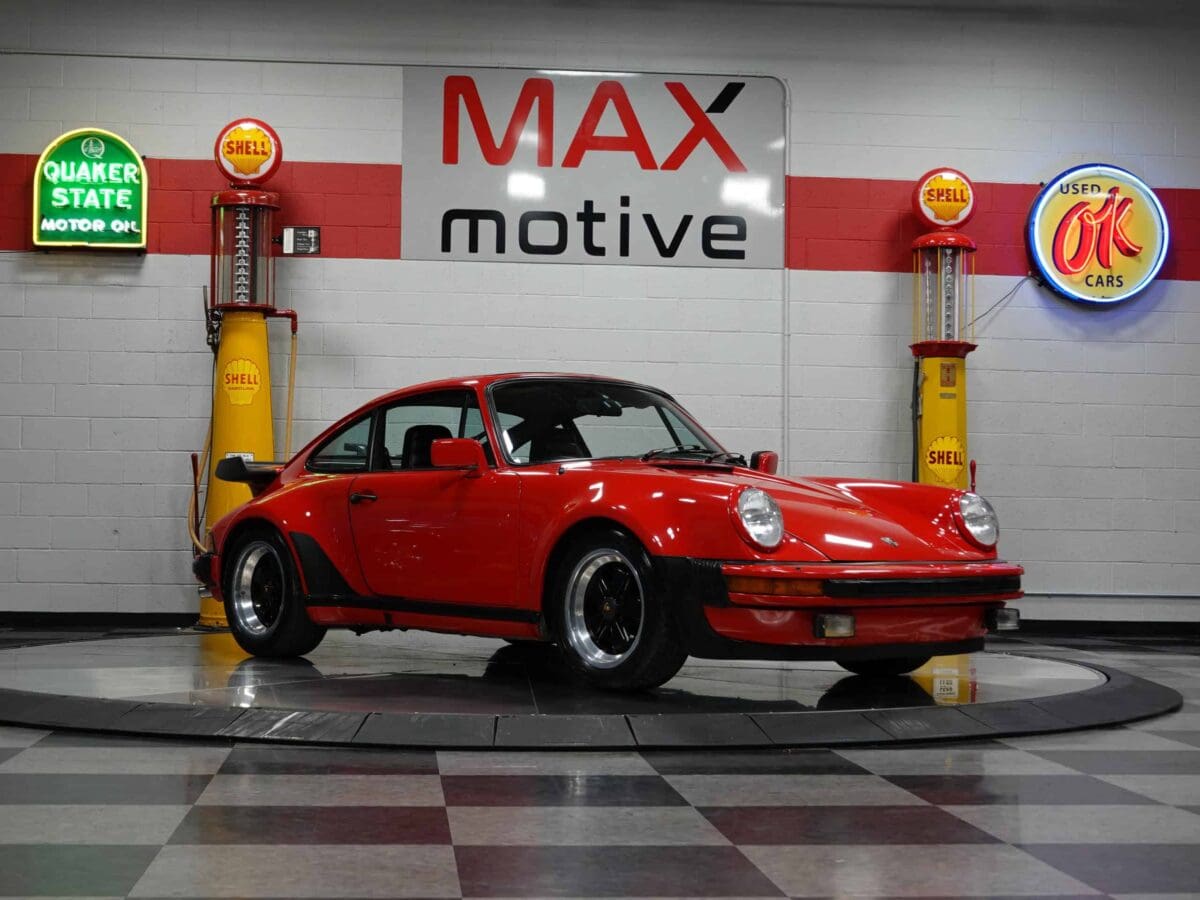 1977 Porsche 911 Turbo Coupe - V0948