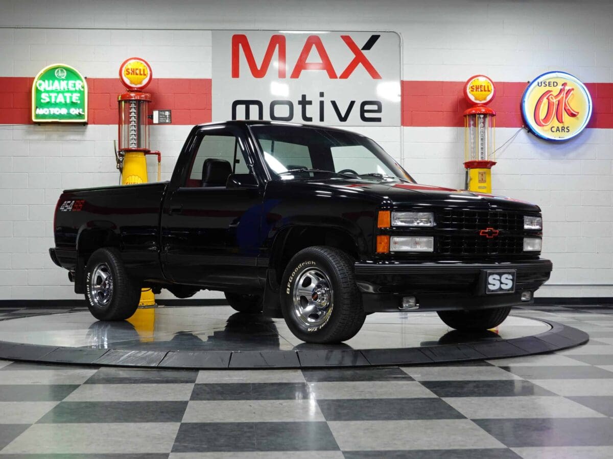 1990 Chevrolet 1500 454 SS - V0977