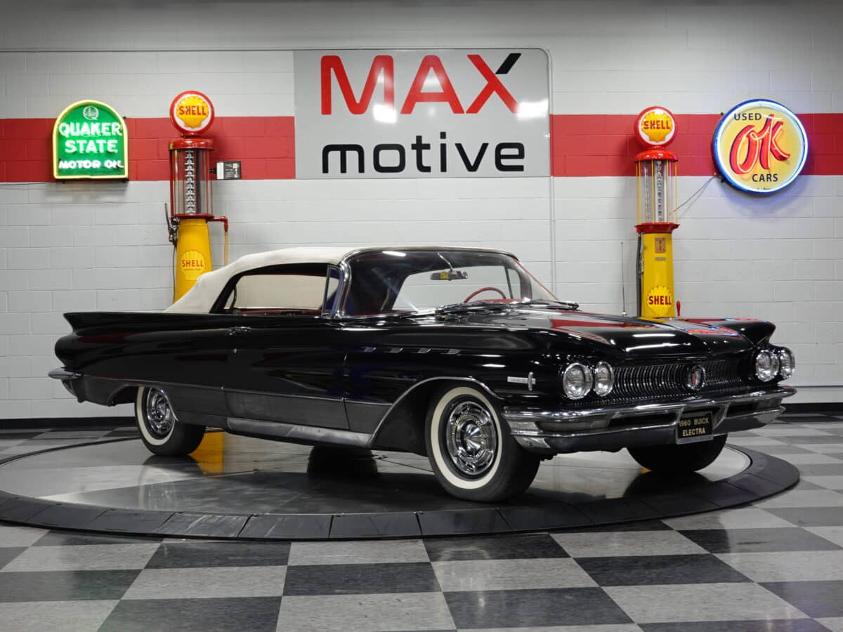 1960 Buick Electra 225 - V1085