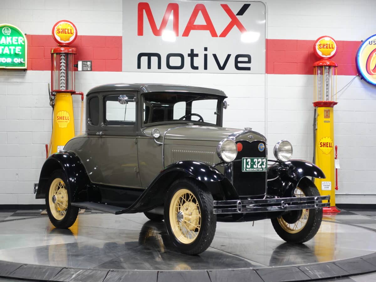 1931 Ford A 5 Window Coupe - V1323
