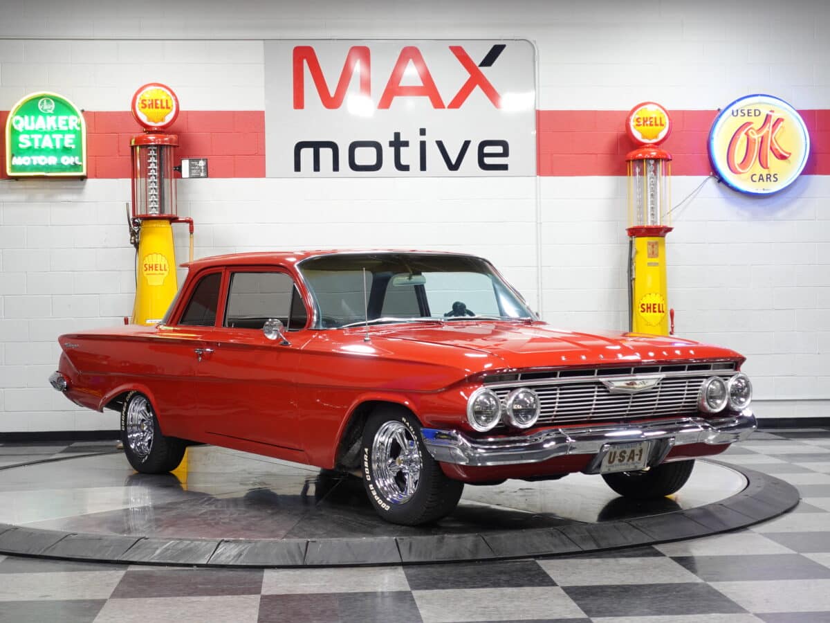 1961 Chevrolet Biscayne - V1347