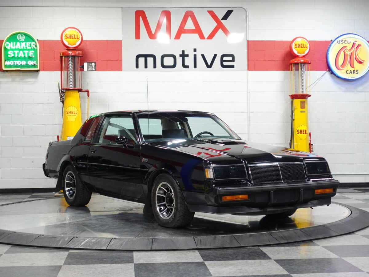 1984 Buick Regal Grand National - V1498