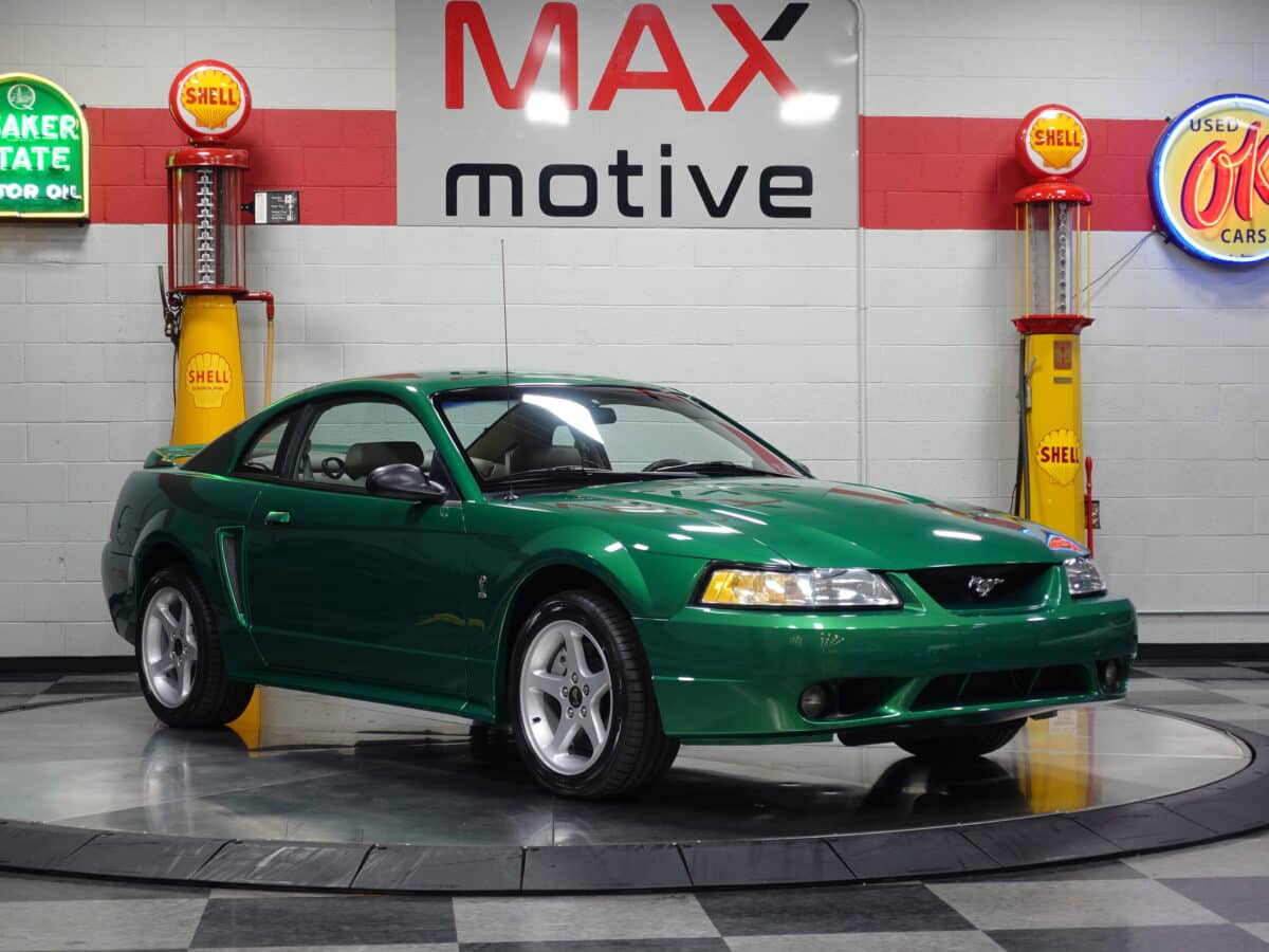 1999 Ford Mustang SVT - V1594