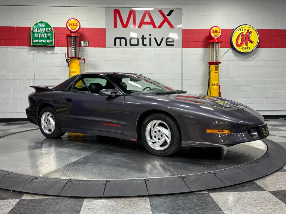 1993 Pontiac Firebird Trans Am Hatchback 2D
