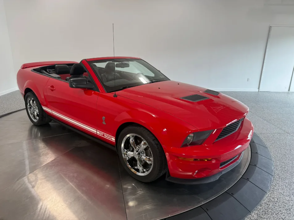 2007 Ford Mustang Shelby GT500 Cobra Convertible 2D