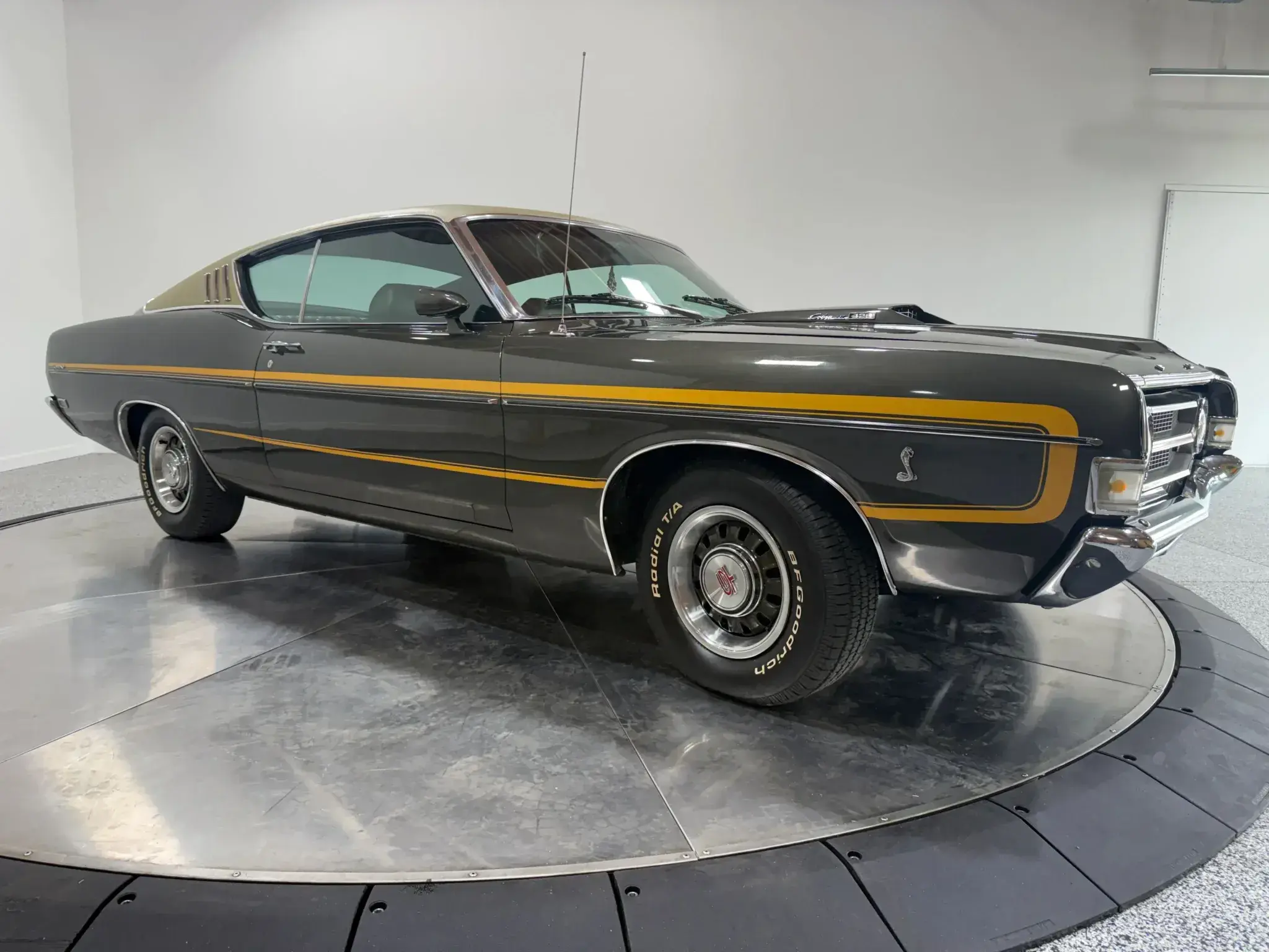 1969 Ford Torino